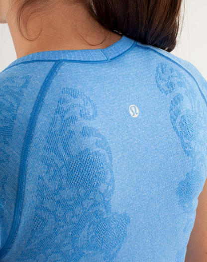 Swiftly Tech Short Sleeve *Lace - Beaming Blue