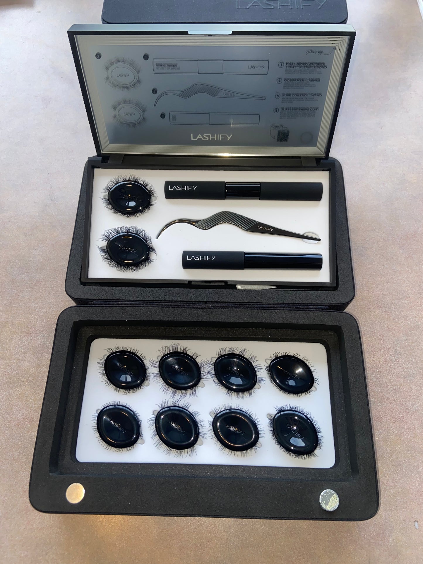 Eyelash Control Kit
