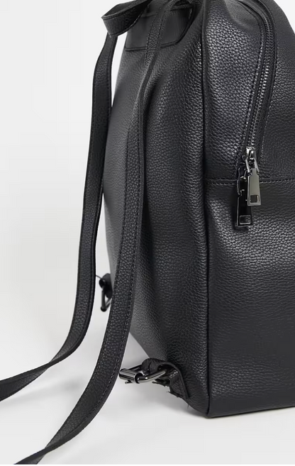 Soft Grain Backpack - Black