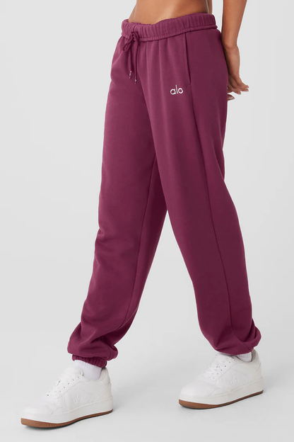 Accolade Sweatpant - Wild Berry