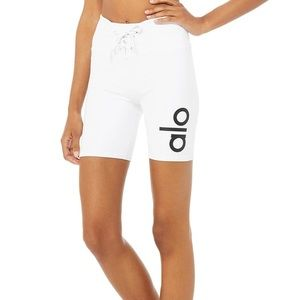 Yogi Lace Up Biker Short - Bright White